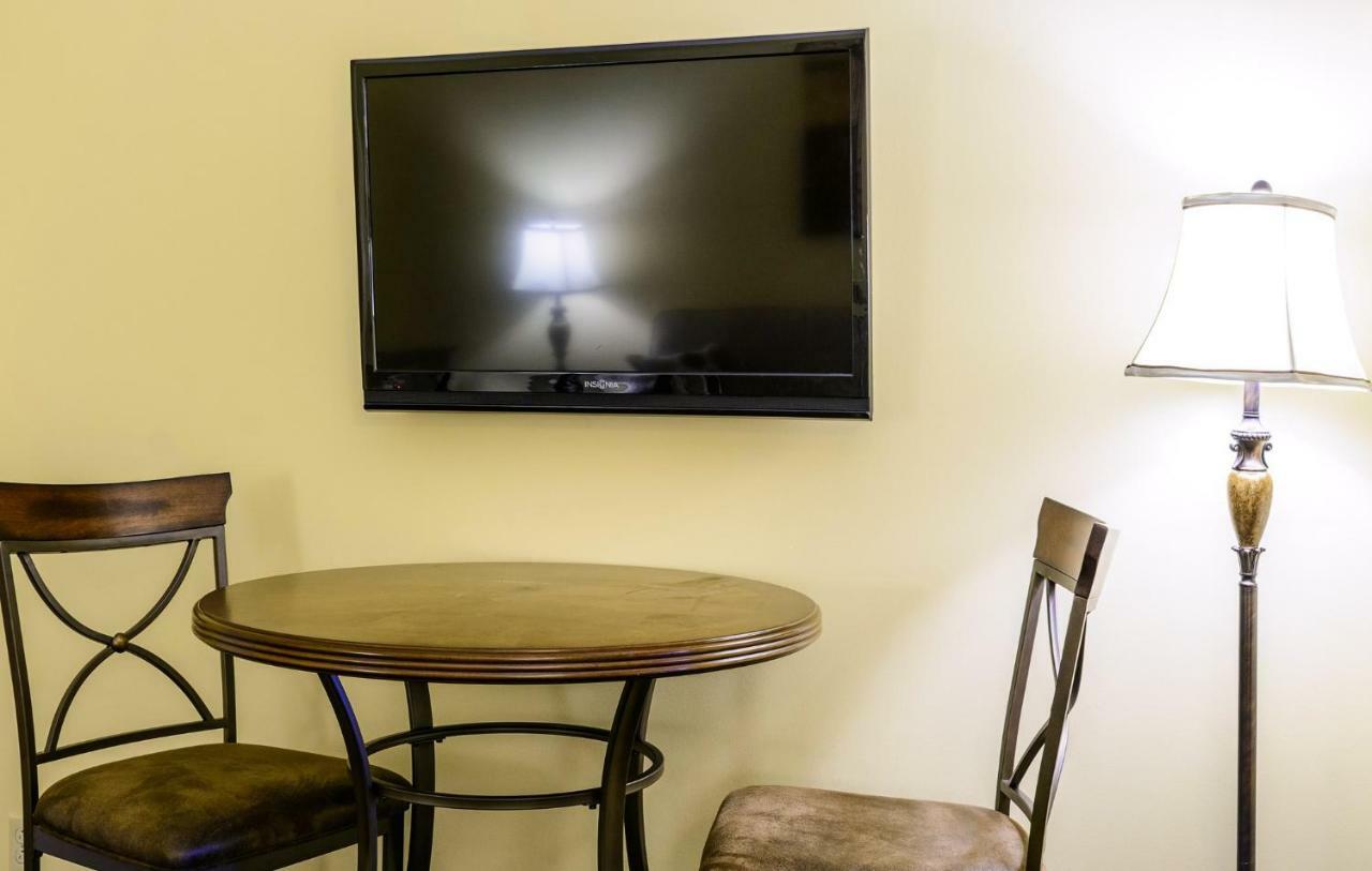Asbury Inn & Suites Wilmore Екстериор снимка