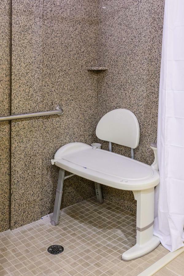 Asbury Inn & Suites Wilmore Екстериор снимка