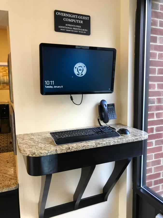Asbury Inn & Suites Wilmore Екстериор снимка